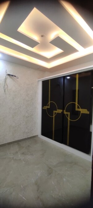 Furnished Amenities in 3 BHK Builder Floor at Rohini Sector 24 – for Sale