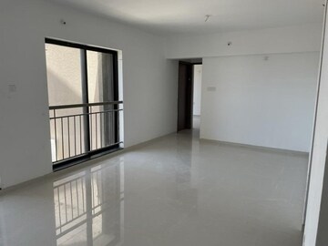 Room in 3 BHK Apartment at Pride Kingsbury Phase 2, Charholi Budruk – for Rent