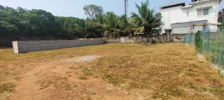 undefined, nellikunnu  3267 Sq.Ft. Plot In Nellikunnu Thrissur 9715990