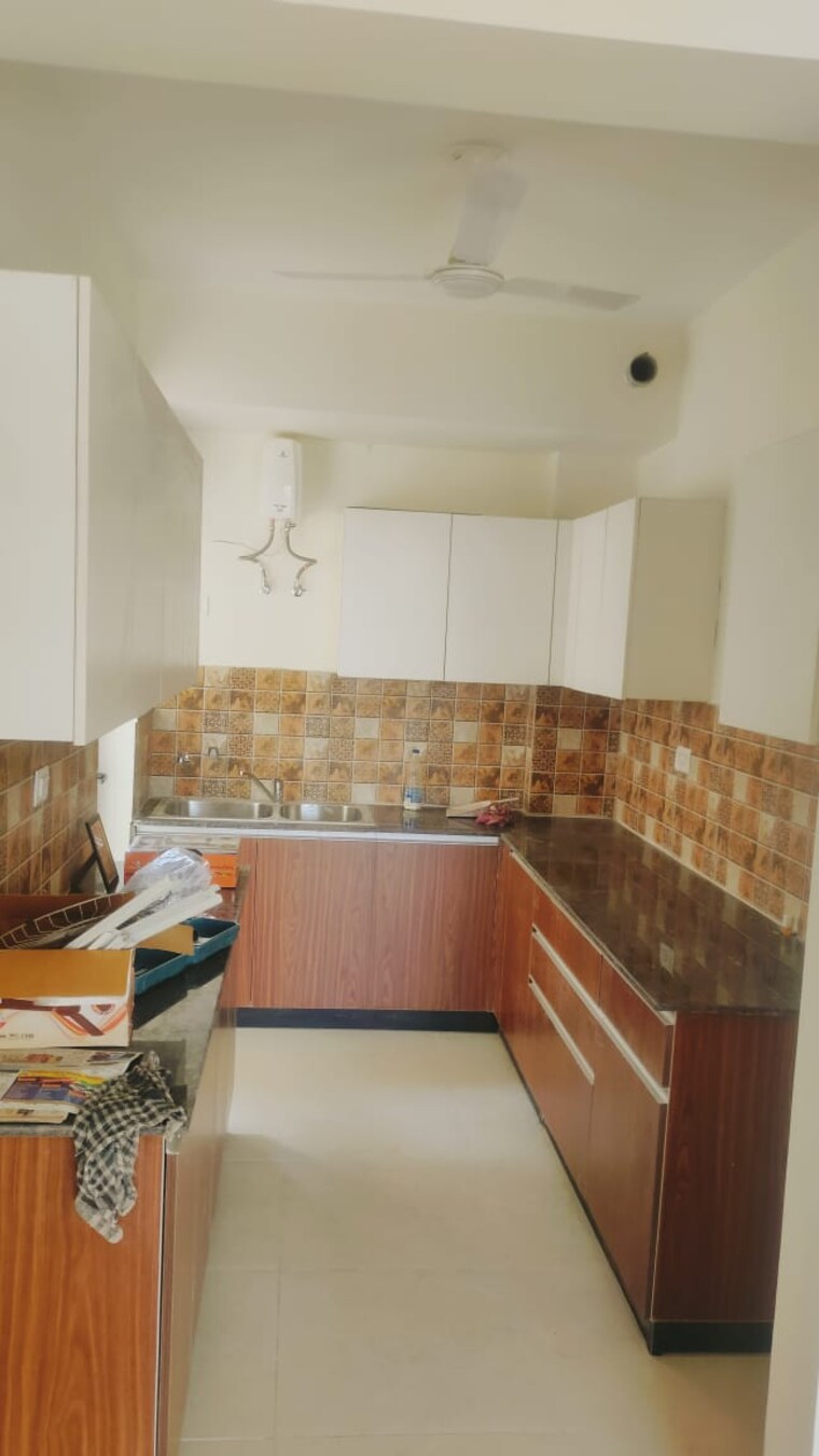 Kitchen, sushma-grande-nxt 3 Bedroom 1885 Sq.Ft. Apartment In Lohgarh Zirakpur 9716151