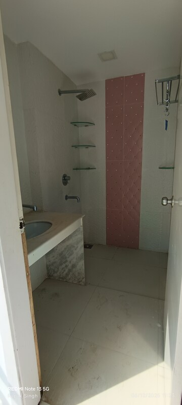 Bathroom in 5 BHK Apartment at Oberoi Springs, Andheri West – for Sale