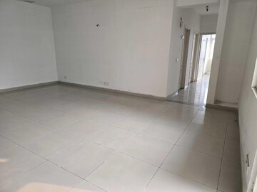 Room in 3 BHK Apartment at Stellar Jeevan, Sector 1 Greater Noida – for Rent