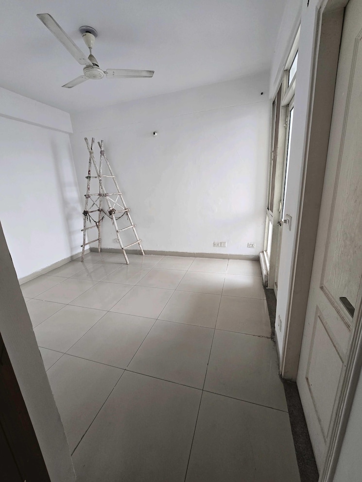 Bathroom, stellar-jeevan 3 Bedroom 1694 Sq.Ft. Apartment In Sector 1 Greater Noida Greater Noida 9716222