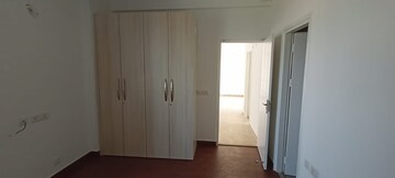 Room in 3.5 BHK Apartment at Mapsko Casa Bella-Apartments, Sector 82 – for Sale