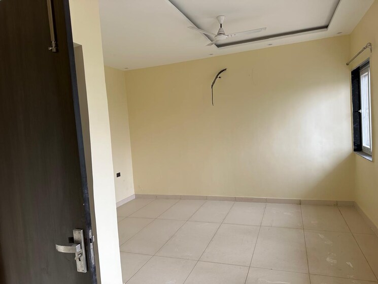 Bathroom, gaur-yamuna-city-32nd-park-view 6 Bedroom 3160 Sq.Ft. Villa In Gaur Yamuna City Greater Noida 9716585