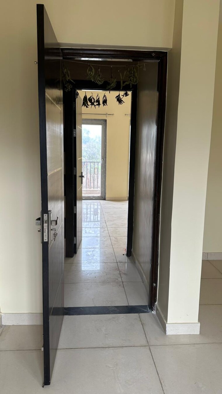 undefined, gaur-yamuna-city-32nd-park-view 6 Bedroom 3160 Sq.Ft. Villa In Gaur Yamuna City Greater Noida 9716585