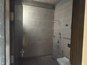 Bathroom in 6 BHK Villa at Gaur Yamuna City 32nd Park View, Gaur Yamuna City – for Sale