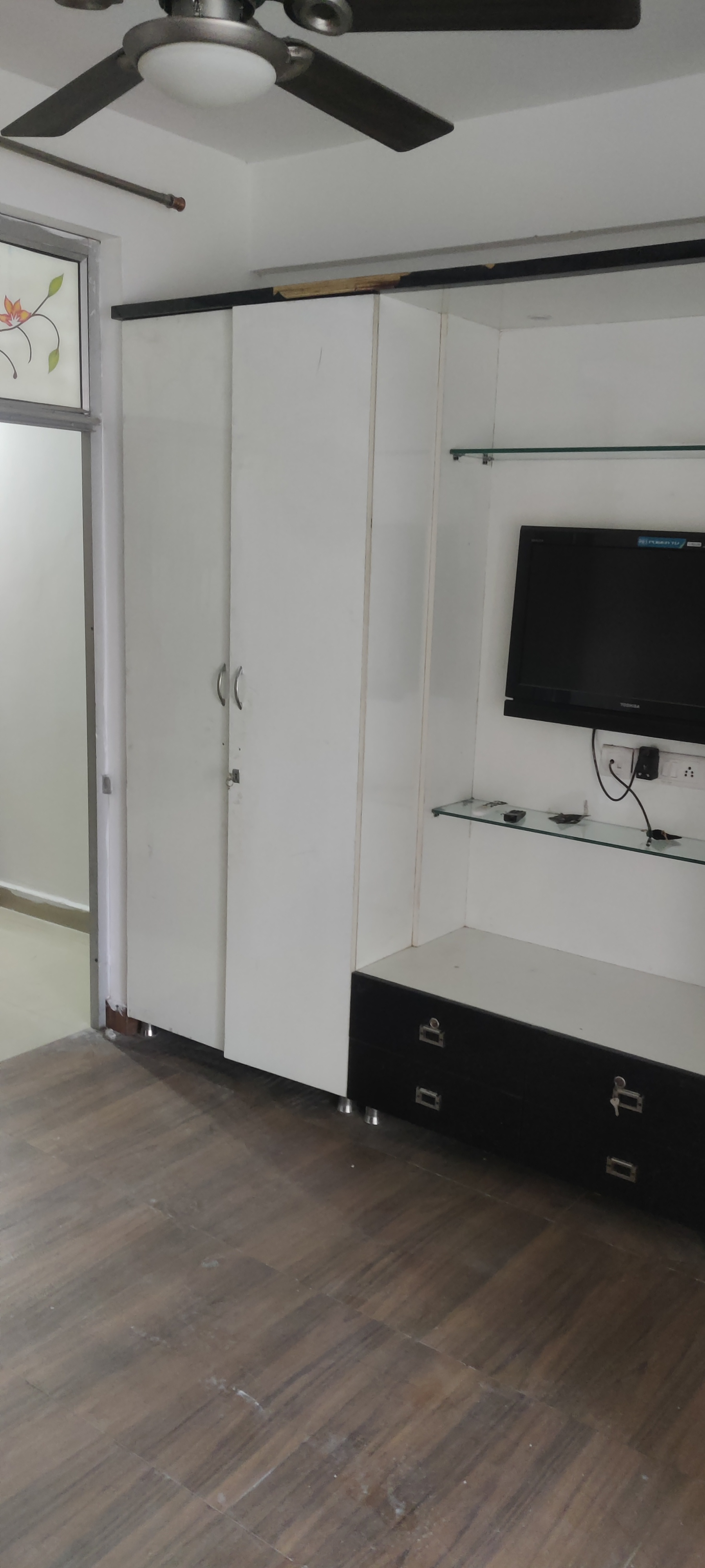 1 Rk  650 Sq.Ft. Apartment in GTM The Capital