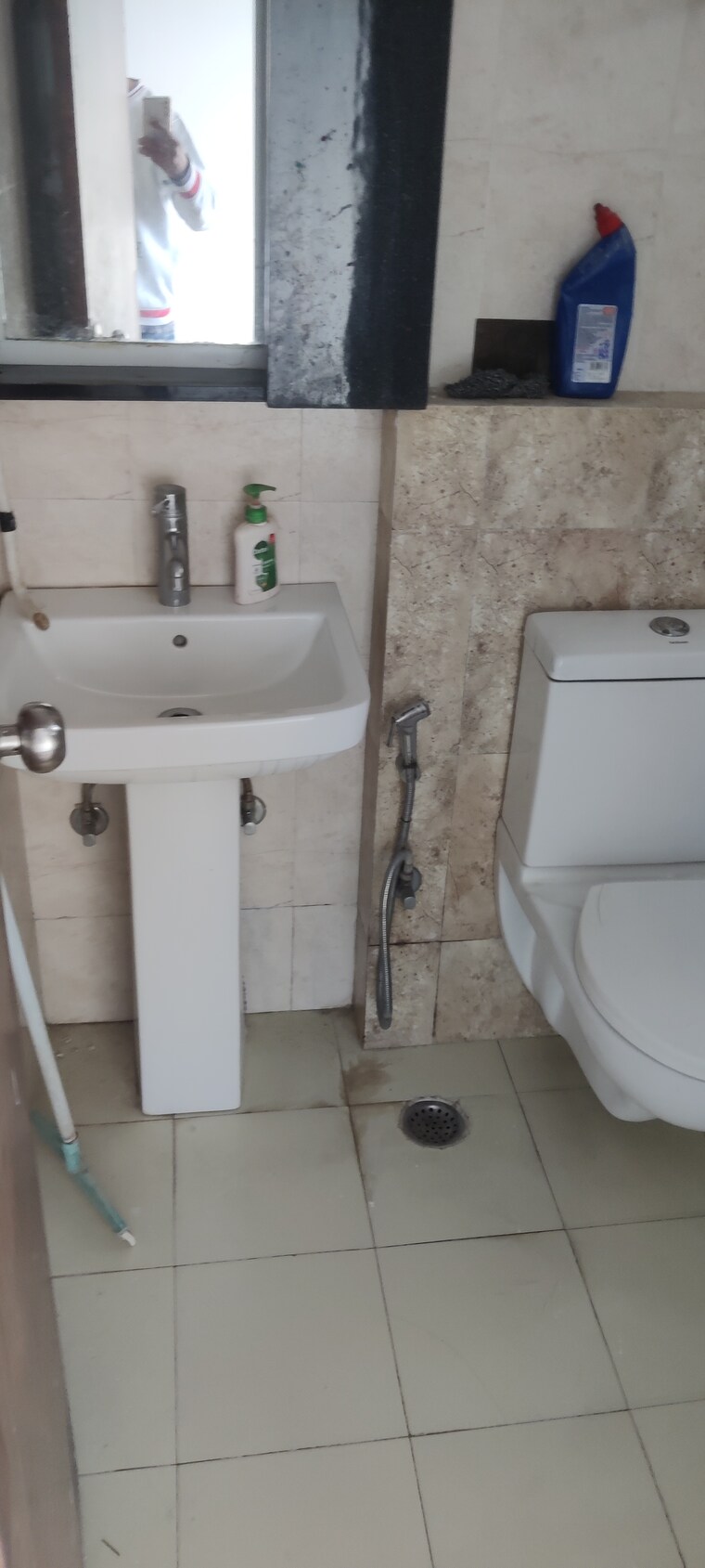 Bathroom, gtm-the-capital 1 RK 650 Sq.Ft. Apartment In Aman Vihar Dehradun 9716584