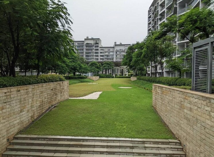 Garden, ireo-skyon 2 Bedroom 1525 Sq.Ft. Apartment In Sector 60 Gurgaon 9716564