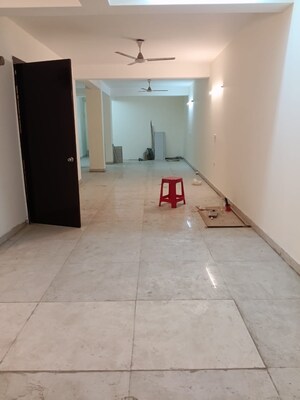  Office Space For Rent in Chittaranjan Park