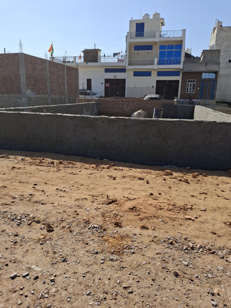 Balcony, sohna road  130 Sq.Yd. Plot In Sohna Road Gurgaon 9716820