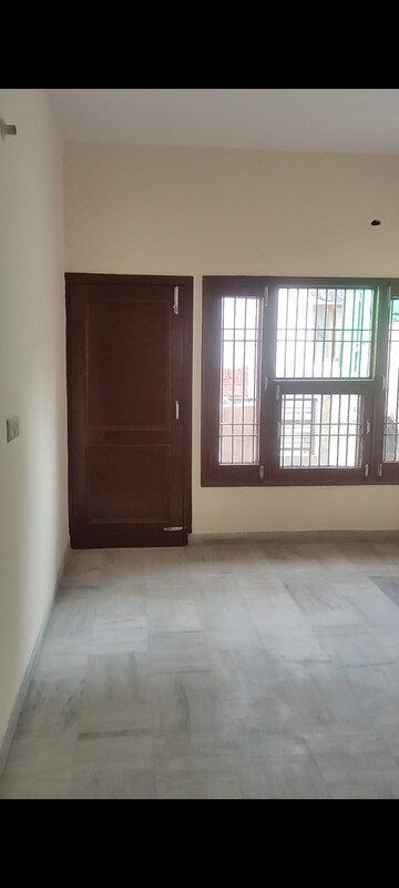 2 BHK Villa For Rent in Sector 70
