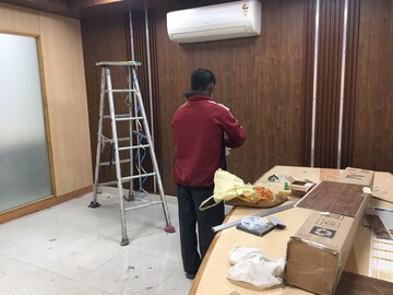 Living Room in  Office Space in IT/SEZ at Sector 63 – for Rent