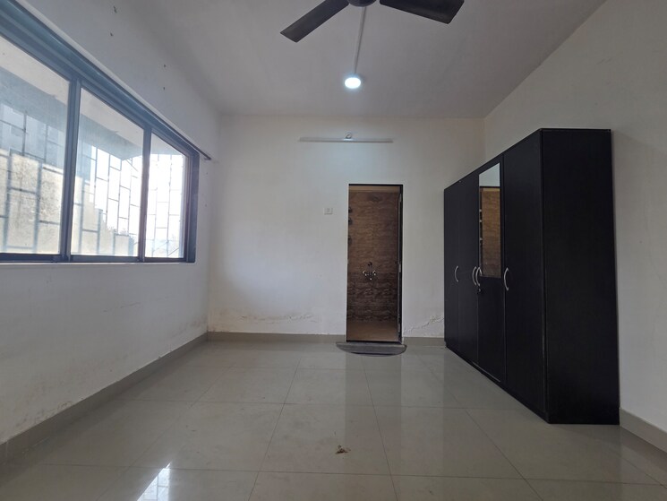 Room, goregaon west 2 Bedroom 600 Sq.Ft. Apartment In Goregaon West Mumbai 9716863