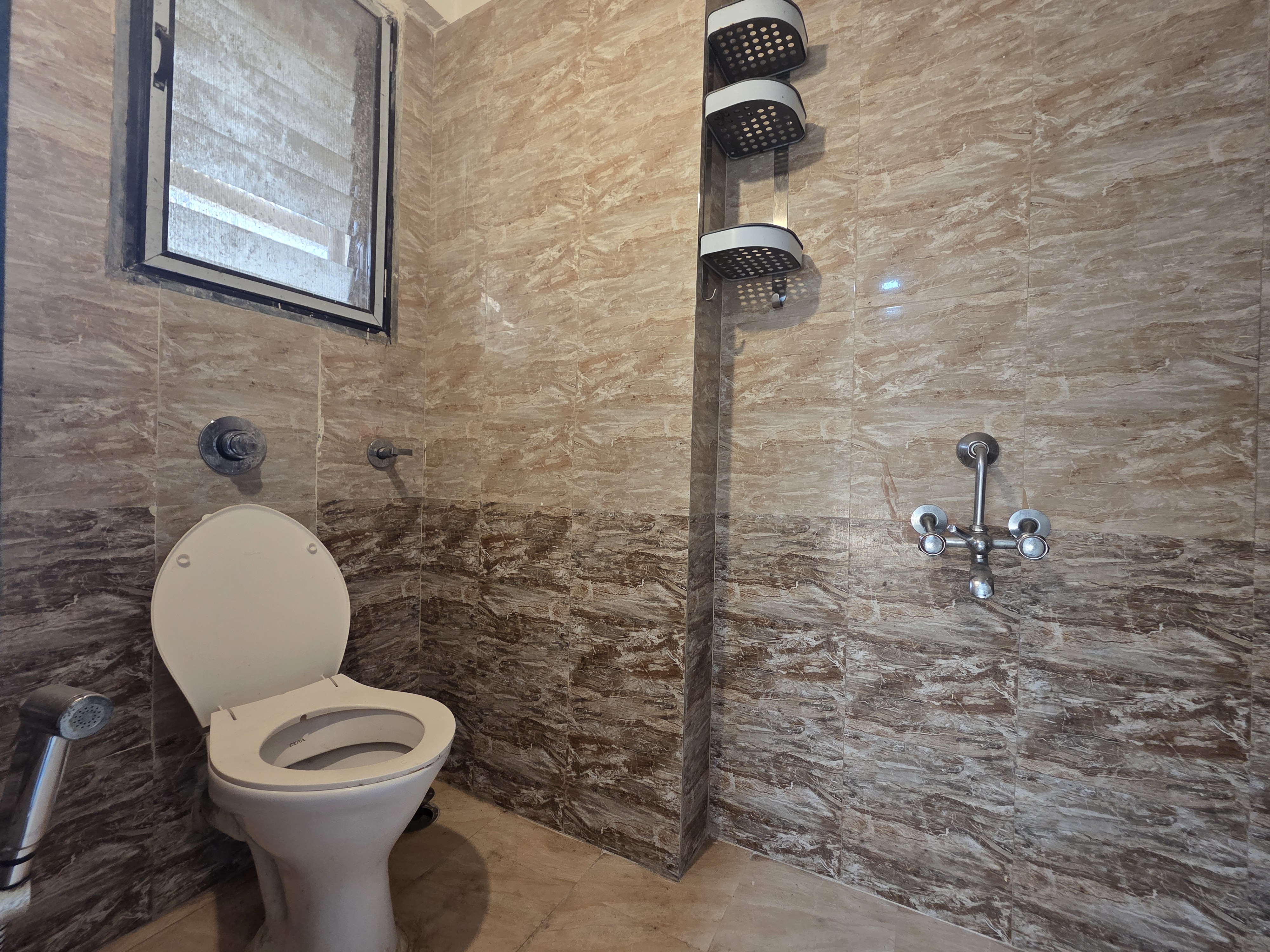 Bathroom, goregaon west 2 Bedroom 600 Sq.Ft. Apartment In Goregaon West Mumbai 9716863
