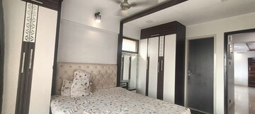 Room in 3 BHK Apartment at Sai Everest Solitaire Heights, Santacruz East – for Rent
