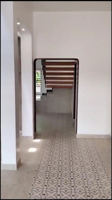  4 BHK Independent House at Kuttoor – for Sale