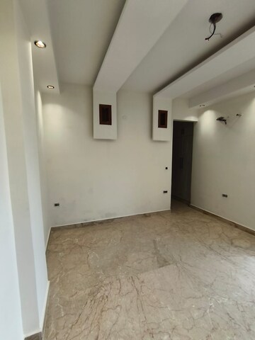 3 BHK Builder Floor For Sale in Green Fields Colony