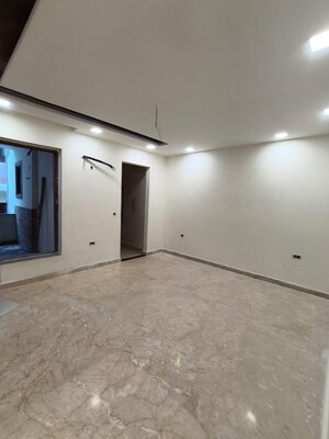 Bedroom in 3 BHK Builder Floor at Green Fields Colony – for Sale