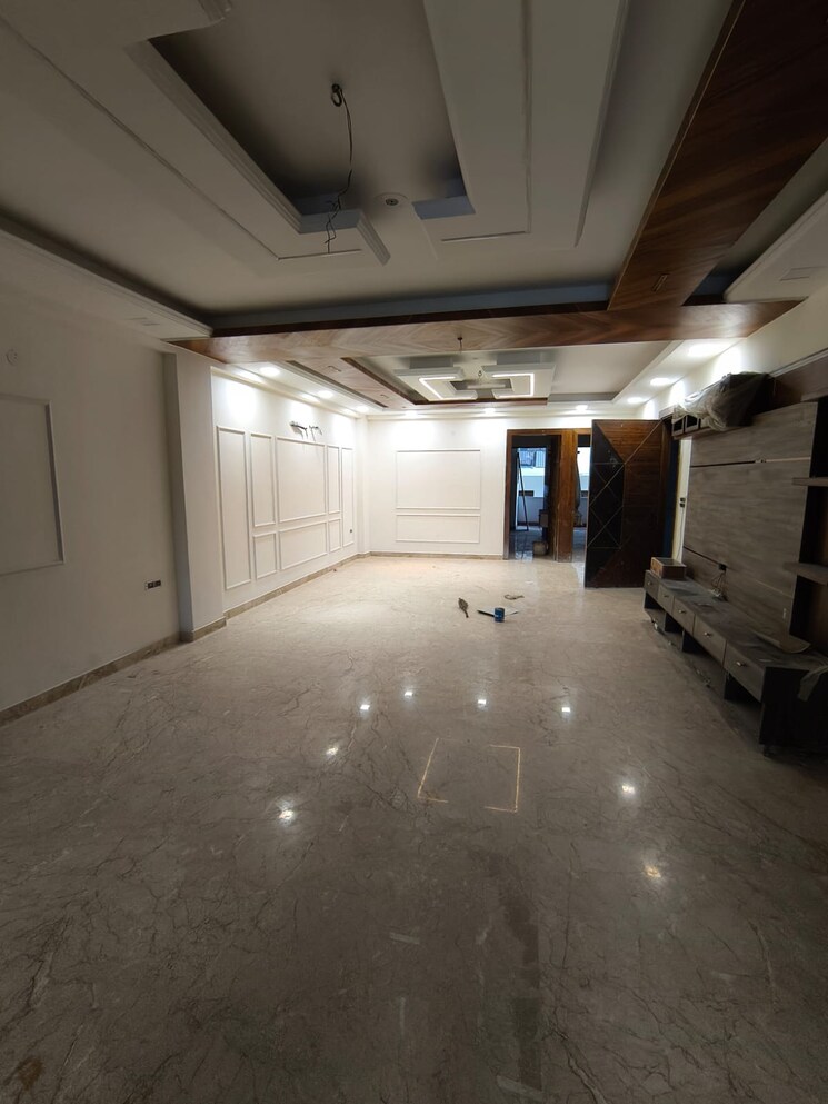 undefined, green fields colony 3 Bedroom 1700 Sq.Ft. Builder Floor In Green Fields Colony Faridabad 9717069