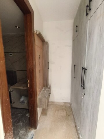  3 BHK Builder Floor at Green Fields Colony – for Sale