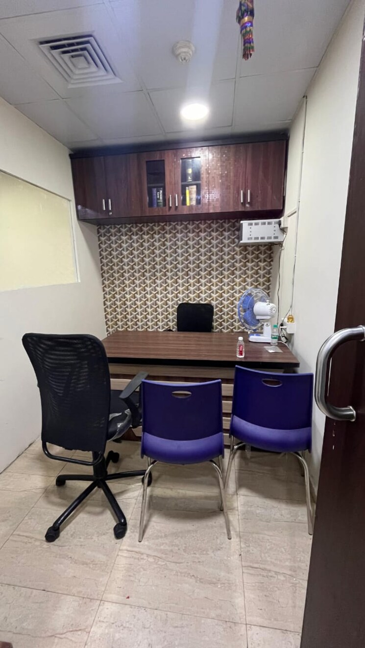 Team Area, bhandup west Commercial Office Space 350 Sq.Ft. In Bhandup West Mumbai 9717162