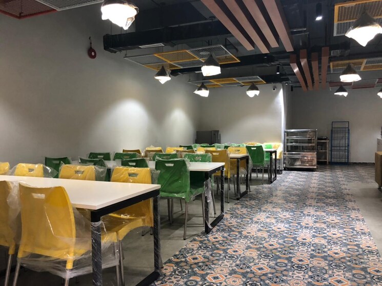 Gym, sector 63 Commercial Office Space in IT/SEZ 1800 Sq.Ft. In Sector 63 Noida 9717316