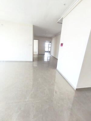 3 BHK Apartment For Sale in Mahaveer Solitaire Edge, Kandivali East