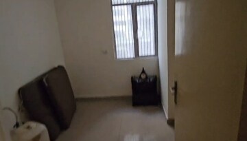 Room in 2 BHK Apartment at Gaur City 1st Avenue, Sector 4 Greater Noida – for Rent