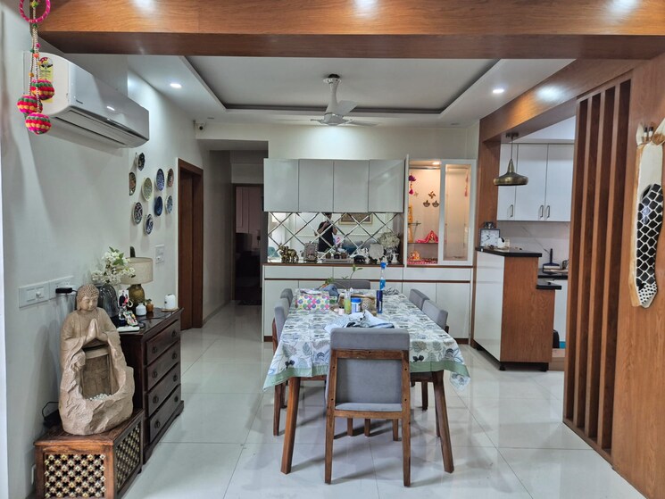 Bedroom, tulip-violet 4 Bedroom 2010 Sq.Ft. Apartment In Sector 69 Gurgaon 9717418