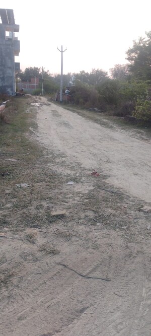  Plot For Sale in Raebareli Road