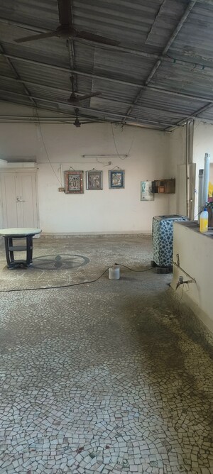 Living Room in 2 BHK Apartment at Kandivali West – for Rent