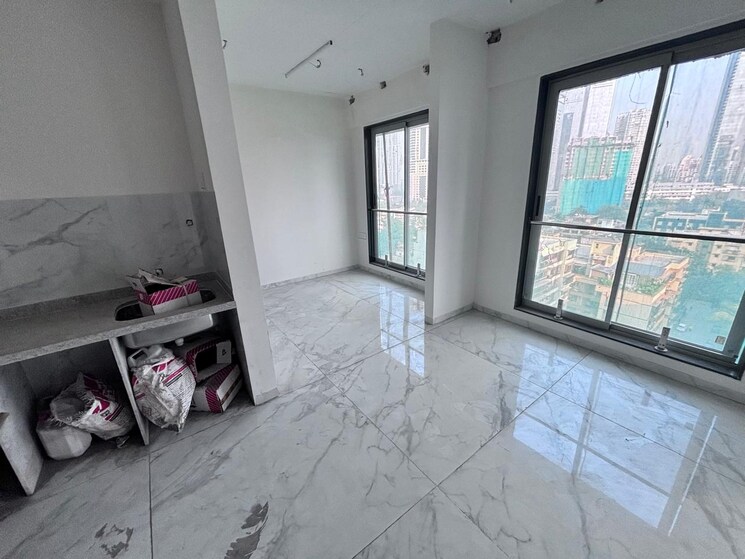  Parking, hubtown-celeste 1 Bedroom 330 Sq.Ft. Apartment In Worli Mumbai 9717195