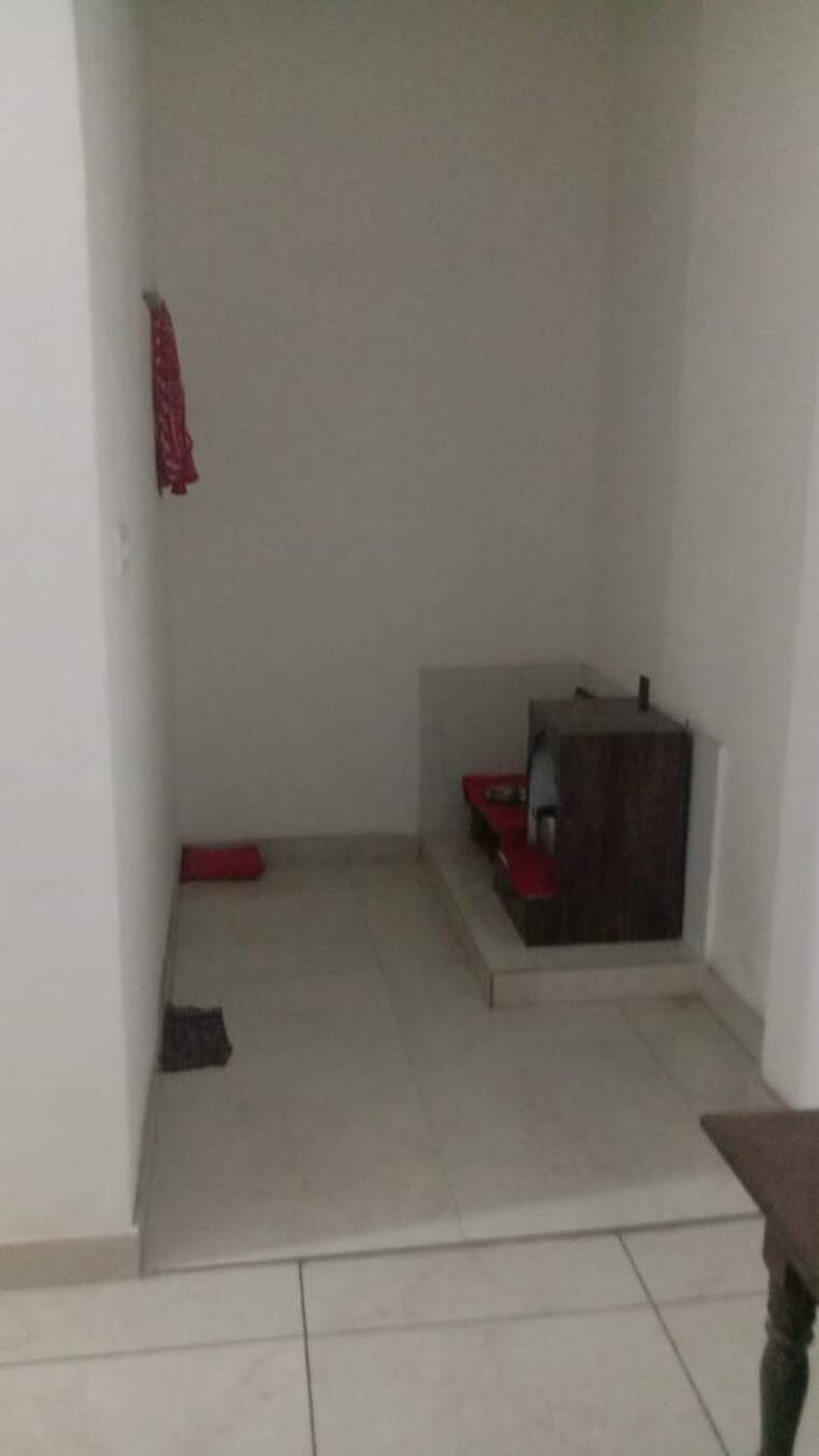 Bathroom, chiranjiv vihar 3 Bedroom 200 Sq.Yd. Independent House In Chiranjiv Vihar Ghaziabad 9717551