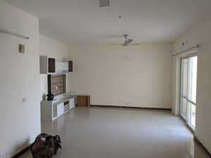 2 BHK Apartment For Rent in BPTP Park Grandeura, Sector 82