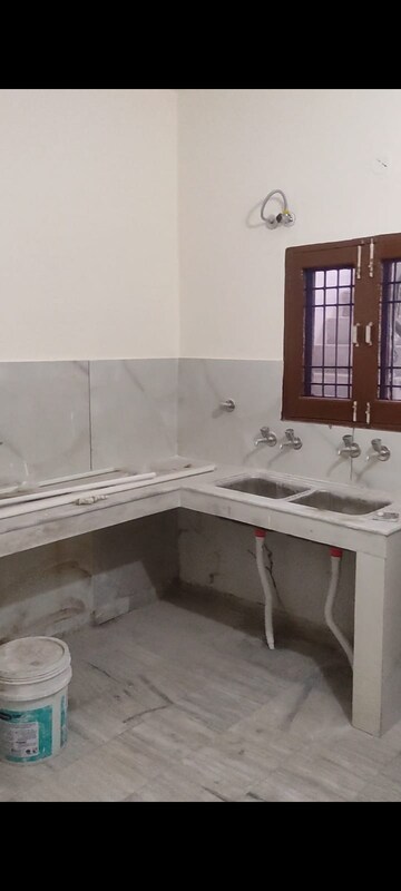 Kitchen in 3 BHK Villa at Sector 70 – for Rent