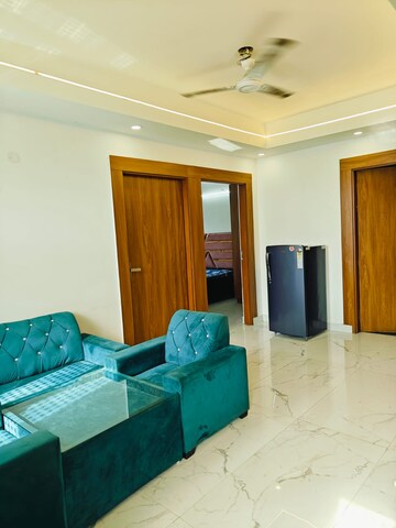 2 BHK Builder Floor For Rent in Saket