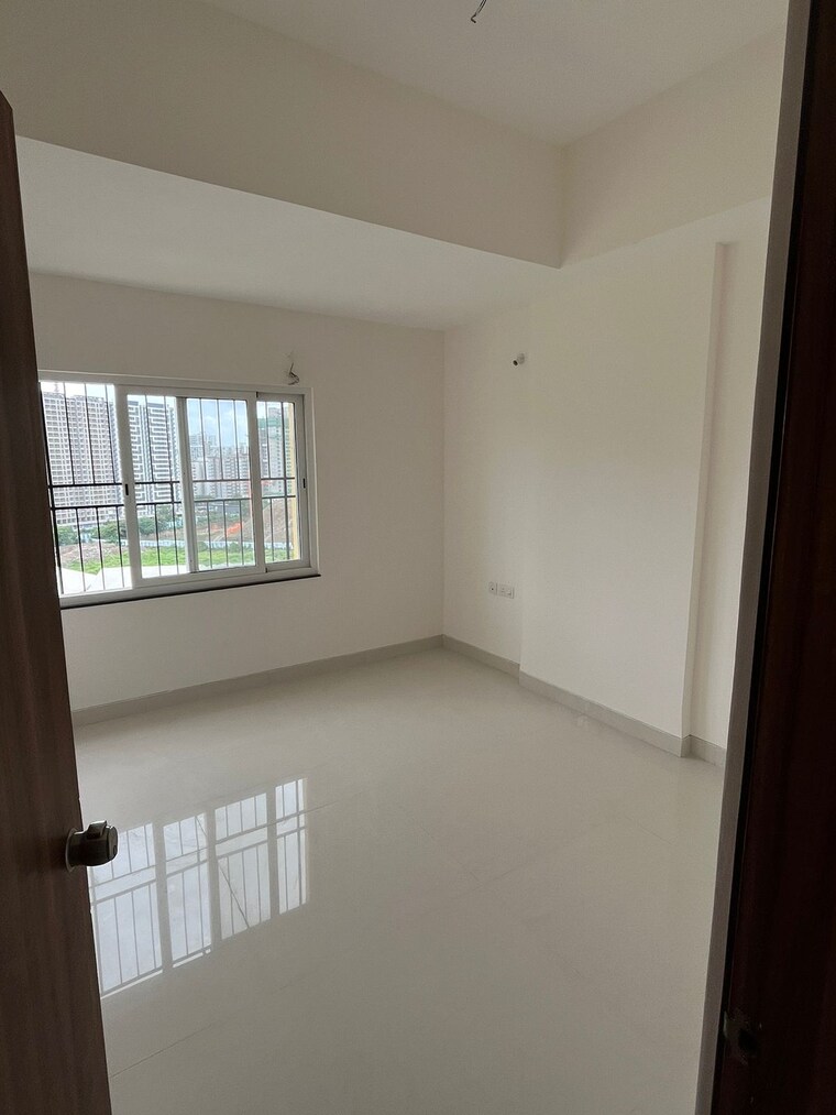 Room, atul-western-hills-phase-2 3 Bedroom 1500 Sq.Ft. Apartment In Baner Pune 9717563