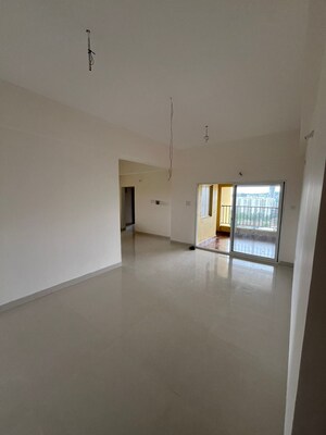 Room in 3 BHK Apartment at Atul Western Hills Phase 2, Baner – for Rent