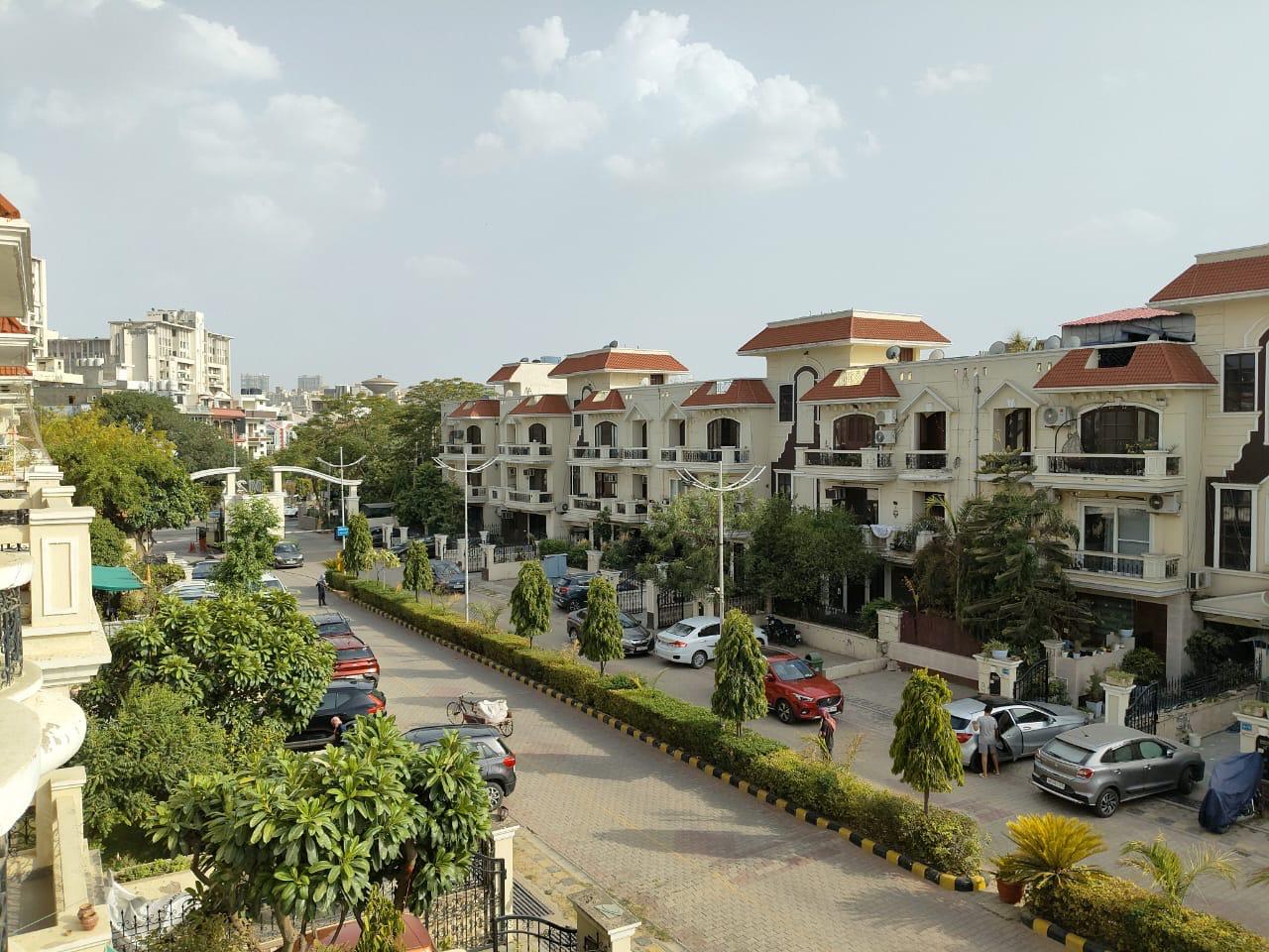 3 BHK + Extra Room 1650 Sq.Ft. Apartment in M2K Aura