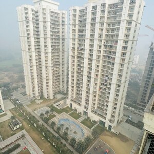 2.5 BHK Apartment – Exterior View View at Mahagun Mantra II, Vaidpura - for Sale