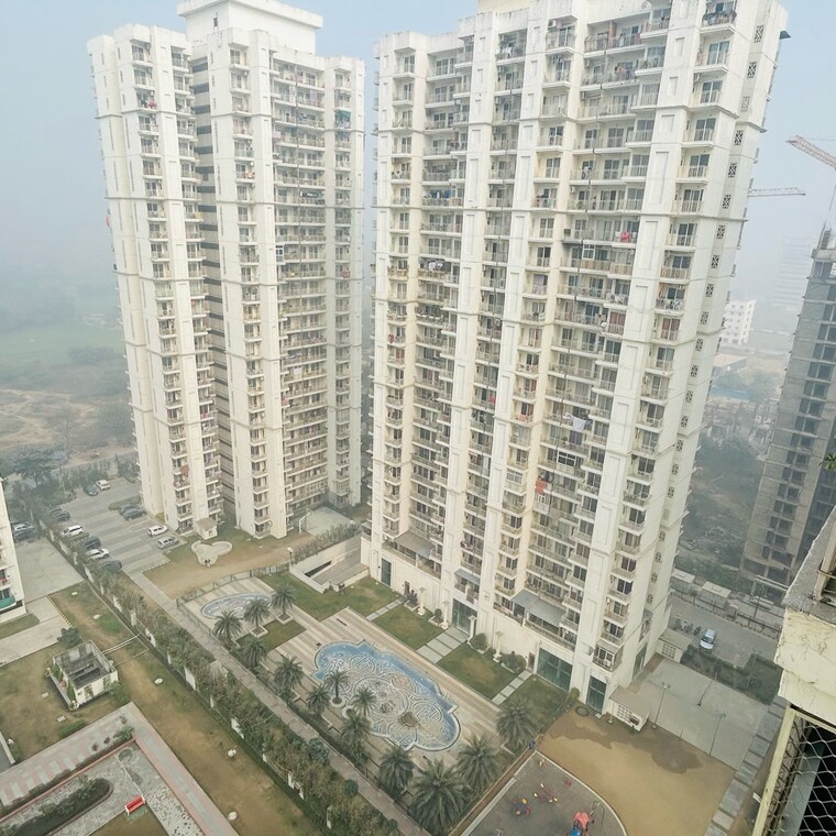 Exterior View, mahagun-mantra-ii 2.5 Bedroom 1125 Sq.Ft. Apartment In Vaidpura Greater Noida 9717817