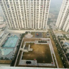 2.5 BHK + Pooja Room,Study Room Apartment For Sale in Mahagun Mantra II