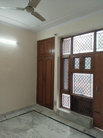 Room in 1 BHK Apartment at Srishti Greenfield Homes, Green Fields Colony – for Rent