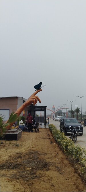  Plot – Exterior View View at Chhata - for Sale