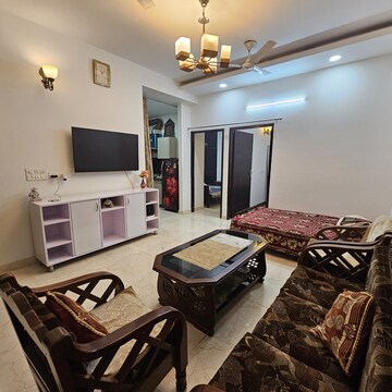 2 BHK Apartment For Rent in Chattarpur