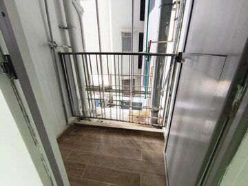 Staircase in 2 BHK Apartment at Kalpataru Immensa, Kolshet Road – for Rent