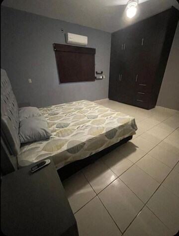 Room in  Pg at Viraj Khand – for Rent