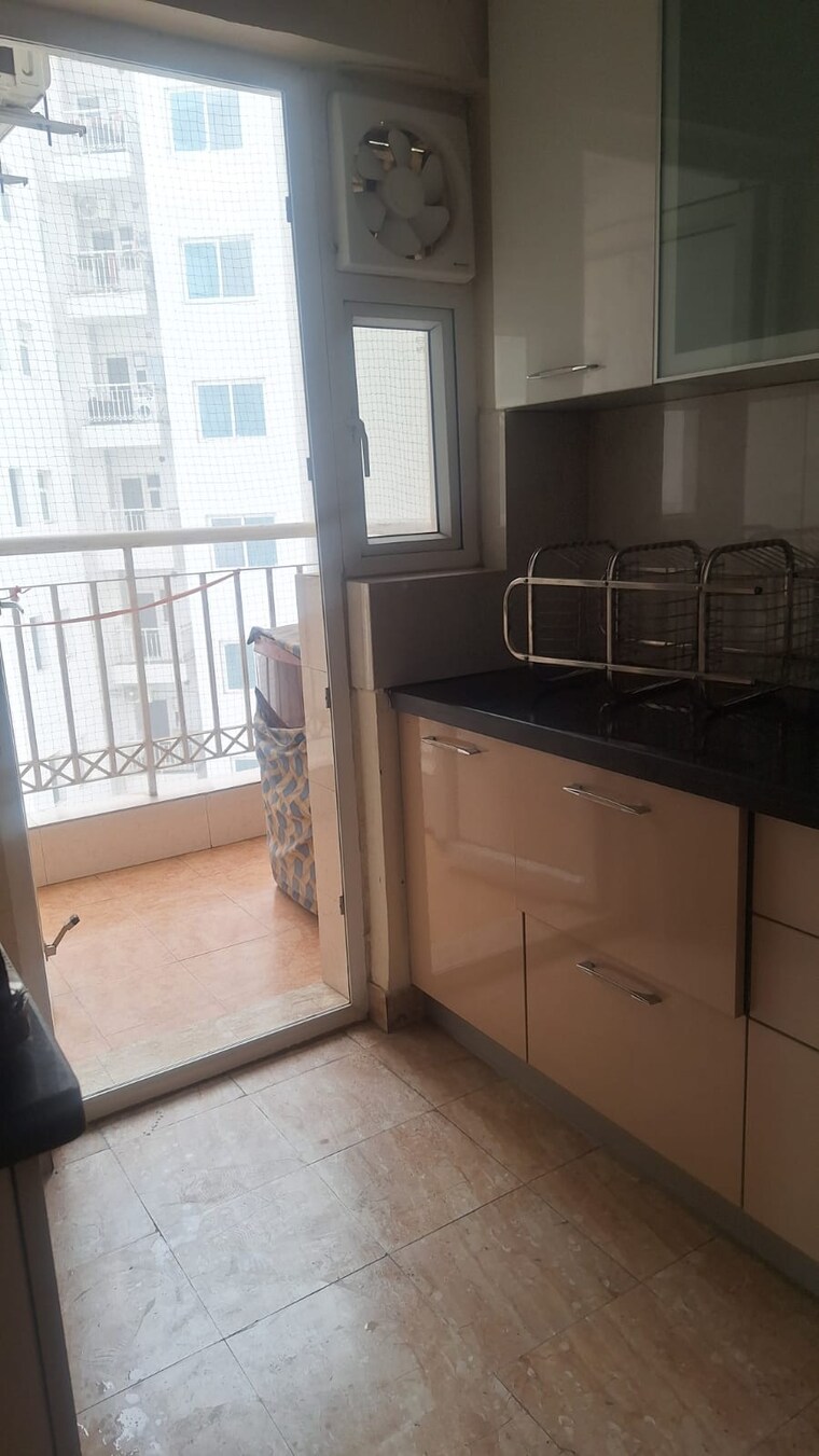 Kitchen, shree-vardhman-victoria 3 Bedroom 1950 Sq.Ft. Apartment In Sector 70 Gurgaon 9718001